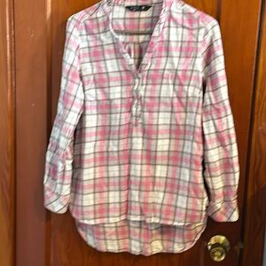 💜💜 SlipOver V-Necked Flannel Top Women’s Size S by RIDERS